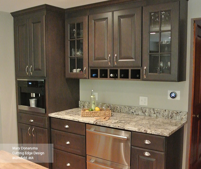 Open Kitchen Design with Dry Bar Area - Decora Cabinetry