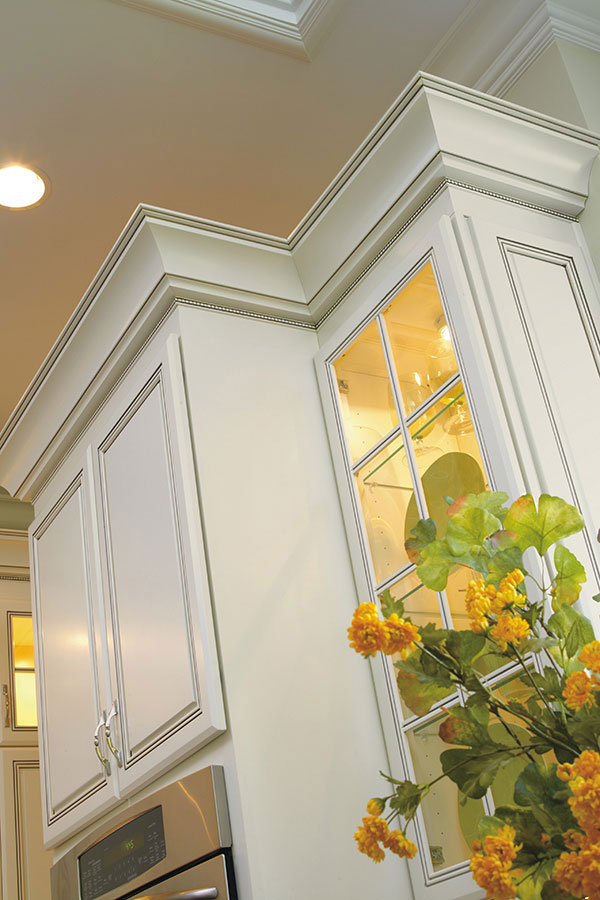 Tall Cornice Crown Moulding