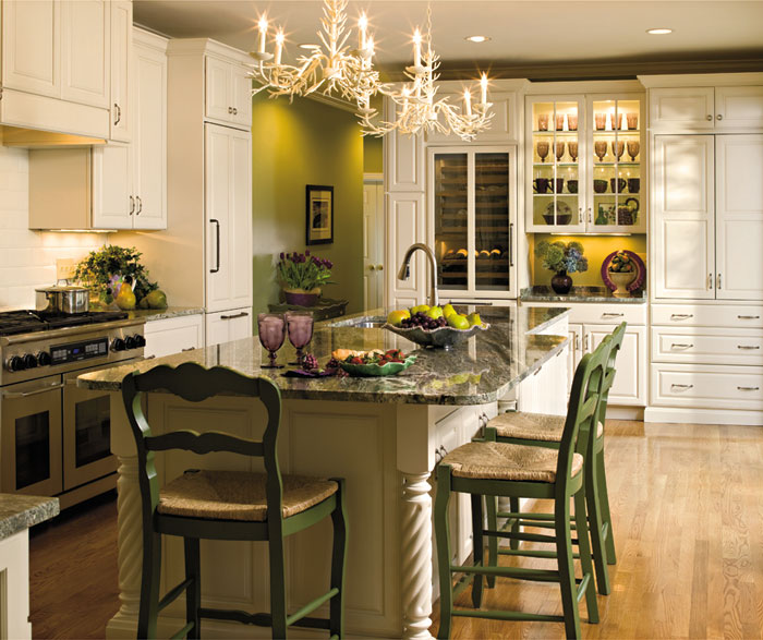 Off white kitchen with mullion cabinet doors by Decora Cabinetry
