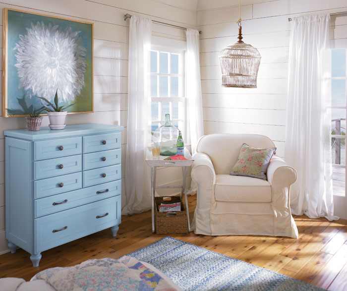 Dresser cabinet in a custom color by Decora Cabinetry