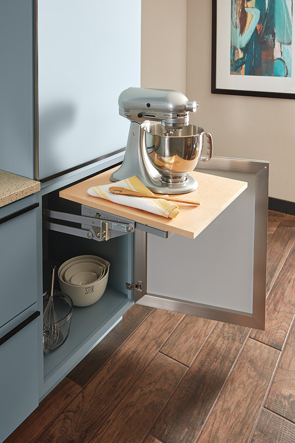 Base mixer cabinet